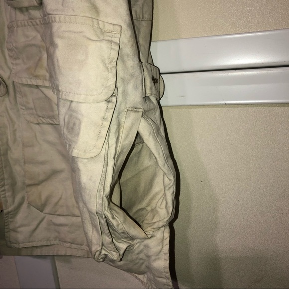 #1158 Trail designs outdoor fishing, hiking lots of pockets Vest Med - Picture 8 of 12